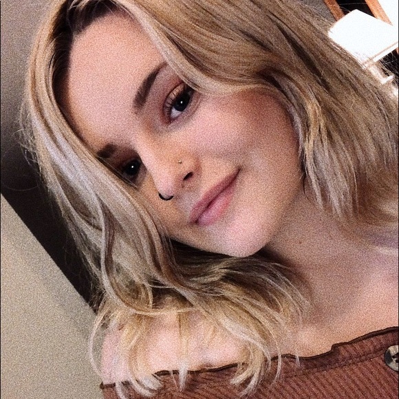 Meet your Posher, Maylssa - Picture 6 of 8